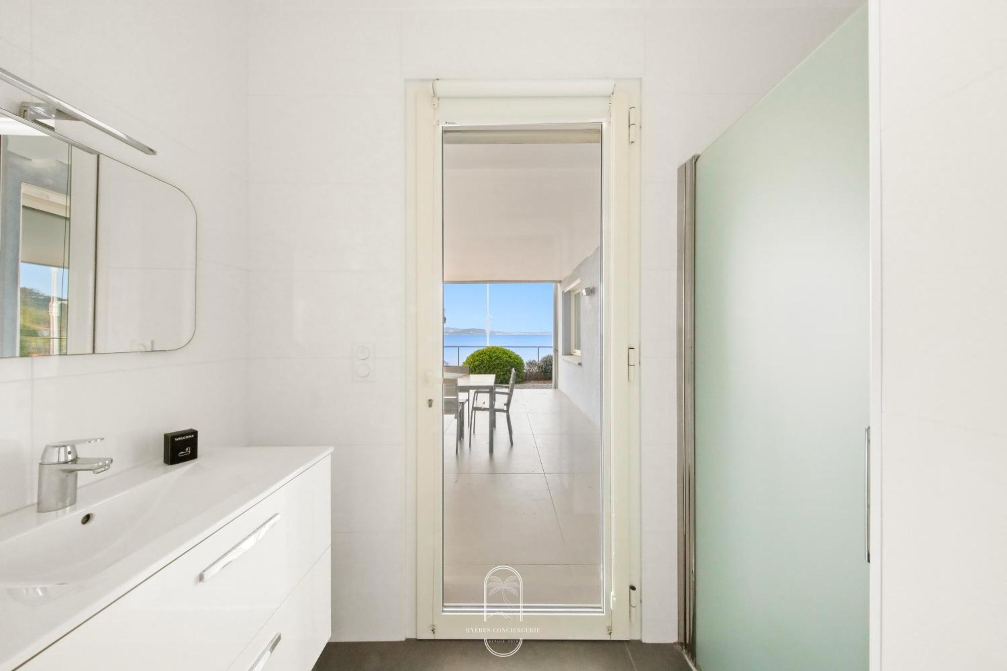 Villa Antoine Appartement Rdj Vue Mer Clim Wifi Parking Plage 50M La Garonne ル・プラデ エクステリア 写真